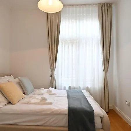 Luxury Urban Oasis Center Apartment Sarajevo