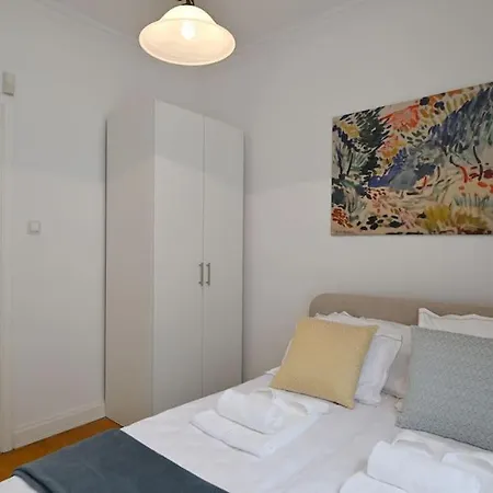 Daire Luxury Urban Oasis Center *