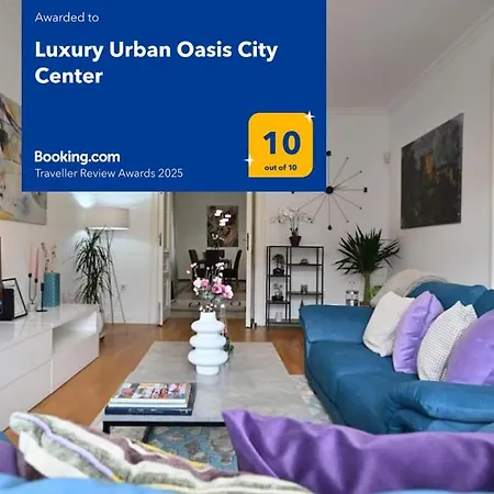 Apartment Luxury Urban Oasis Center *